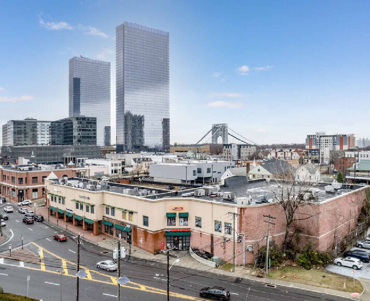 Fort Lee Town Center exterior